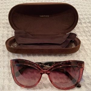 Tom Ford Alistair sunglasses purple TF524